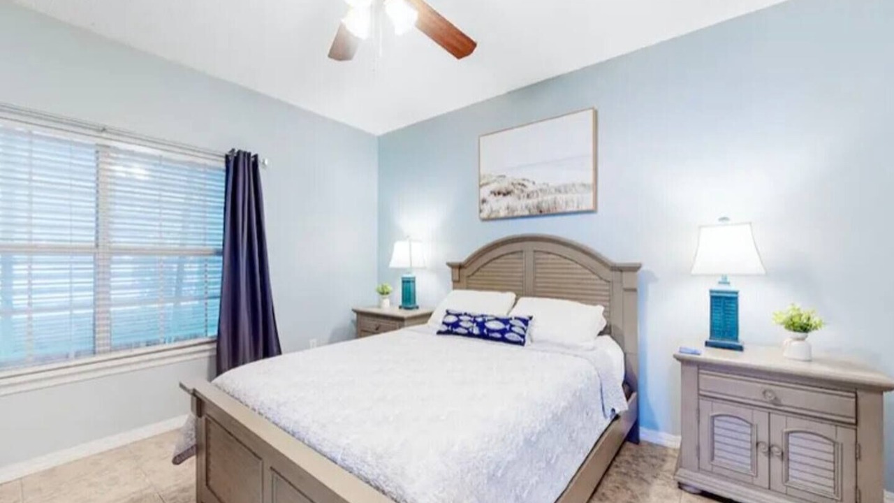Photo of Bedroom in Orange Beach