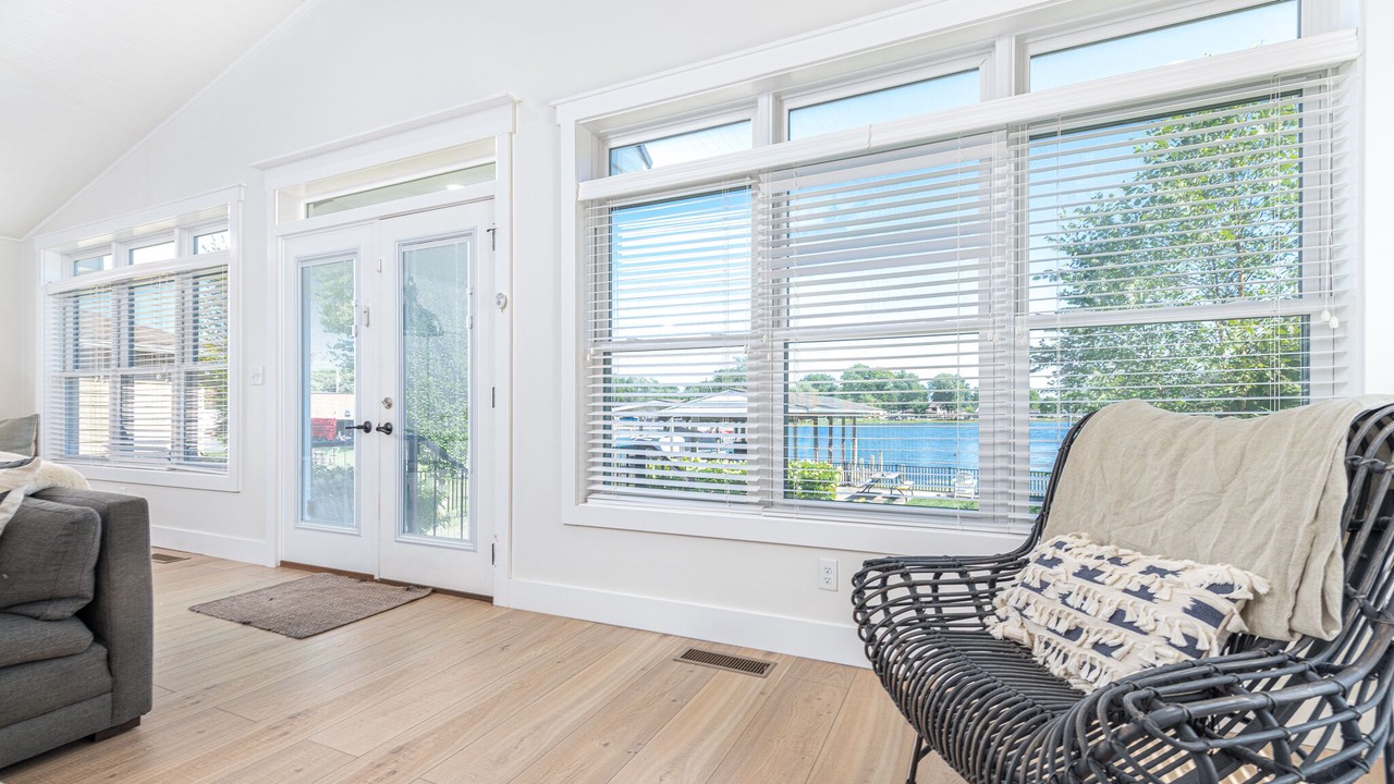 Photo of Bedroom in Lakeview
