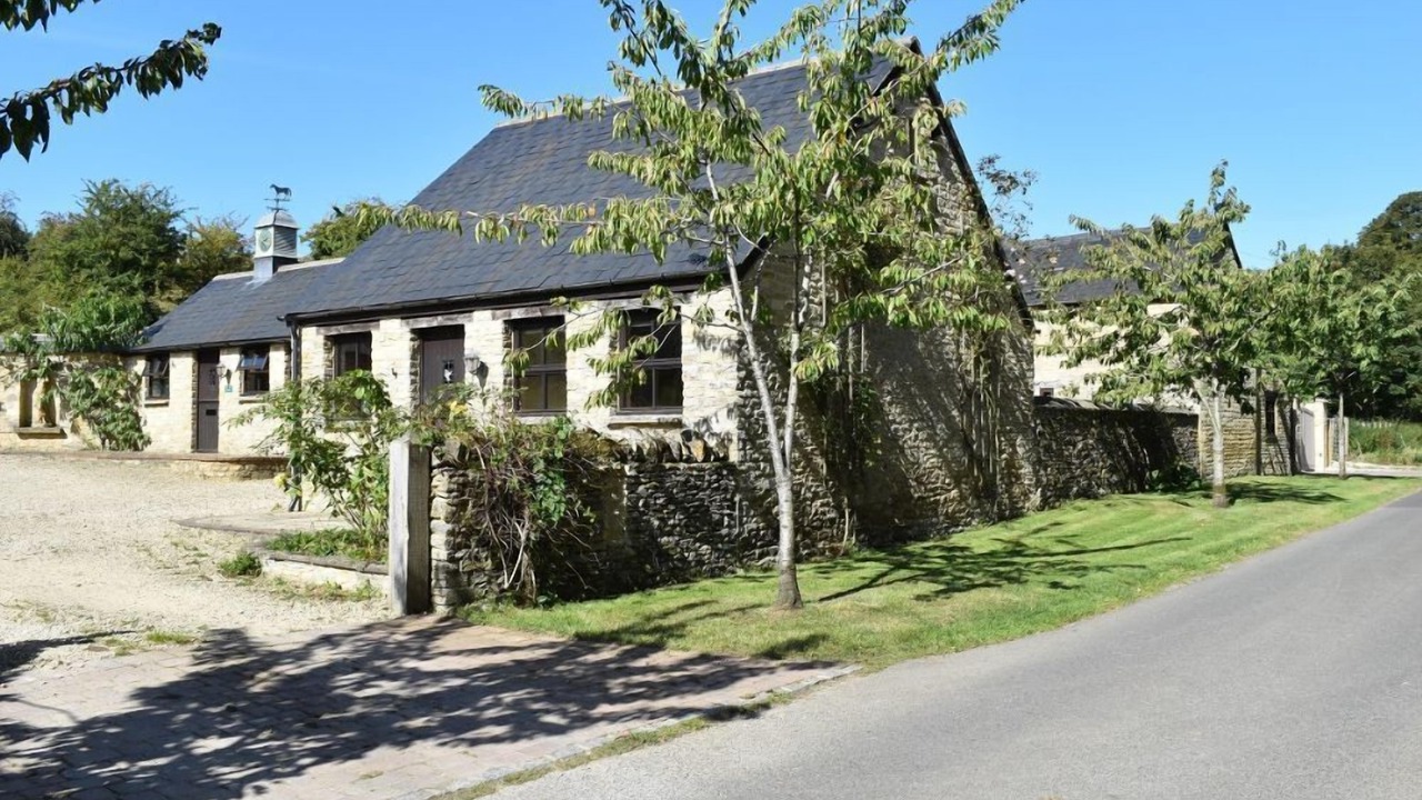 Photo of Outdoor in Witney