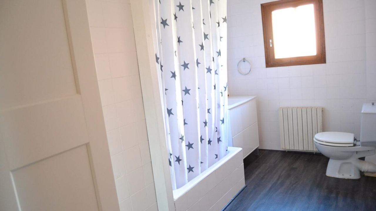 Photo of Bathroom in Llivia
