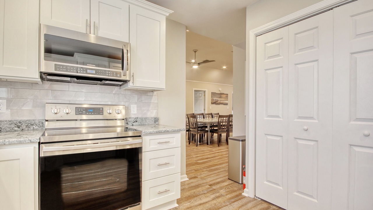 Photo of Kitchen in Cherry Grove Beach