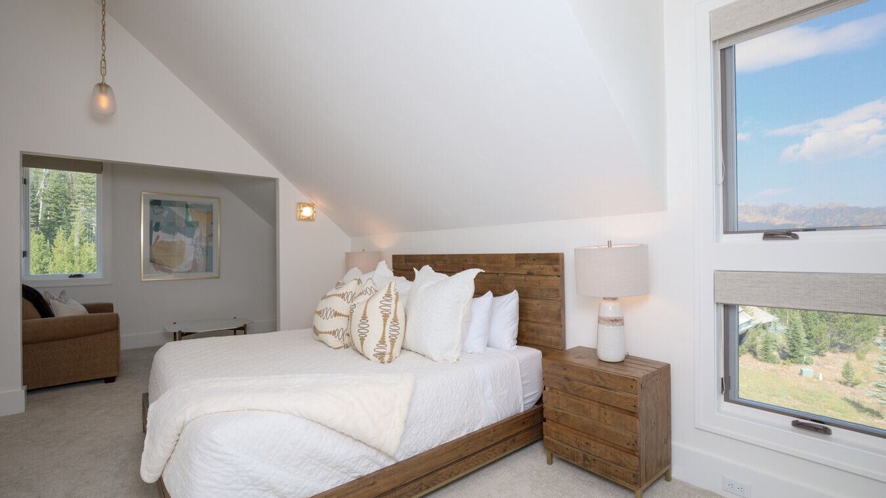 Photo of Bedroom in Big Sky