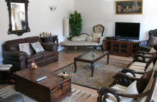 Shottery Bed & Breakfast | Church Farm Barns