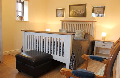 Shottery Bed & Breakfast | Church Farm Barns
