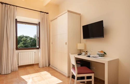 Randa Hotel | Santuari de Cura