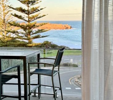 Port Elliot Apartment | 'The Dolphins 7' - 'A View To Remember'