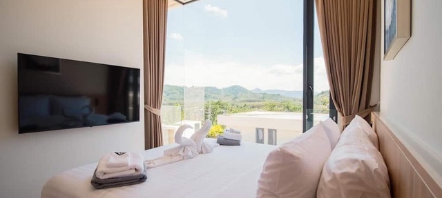 Elegant Aileen 3 Bedroom Pool Villa Naithon in Sa Khu