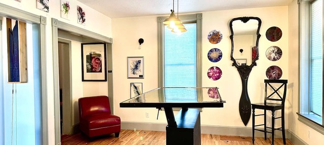 Franklin Fab Gallery House in Raton