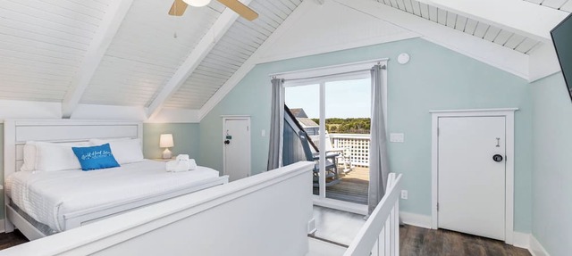 Recently updated Villa near BHI Club DISCOUNTED STAYS & 2-night min thru Sept in Southport