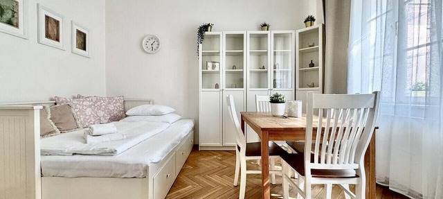 Romantic getaway in the neighbourhood of St. Agnes in Prague 1