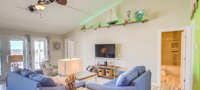 Tranquil covered deck with Gulf views, private pool and easy beach access. in Pensacola Beach