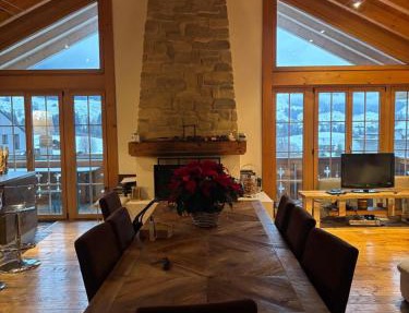 Charming chalet, heart of village in Chateau-d'Oex