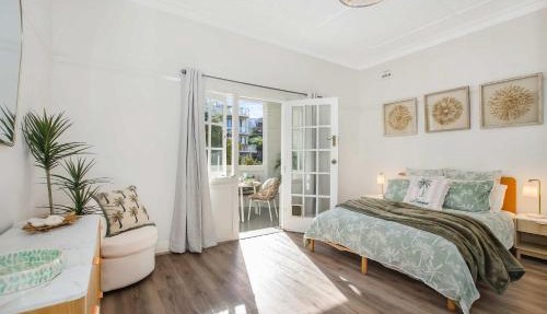 Boutique Costal retreat - 150m from Coogee Beach in Sydney