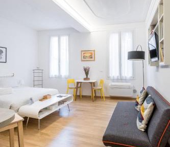 Canonica Suites in Bologna