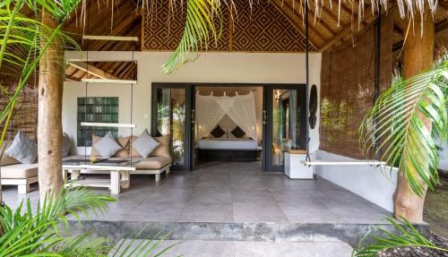 Breathe Villa Meno in Gili Meno