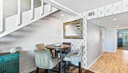 Seagrove Villa 11C - Oceanfront View! Center of Resort! in Isle of Palms