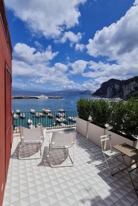 Capri 